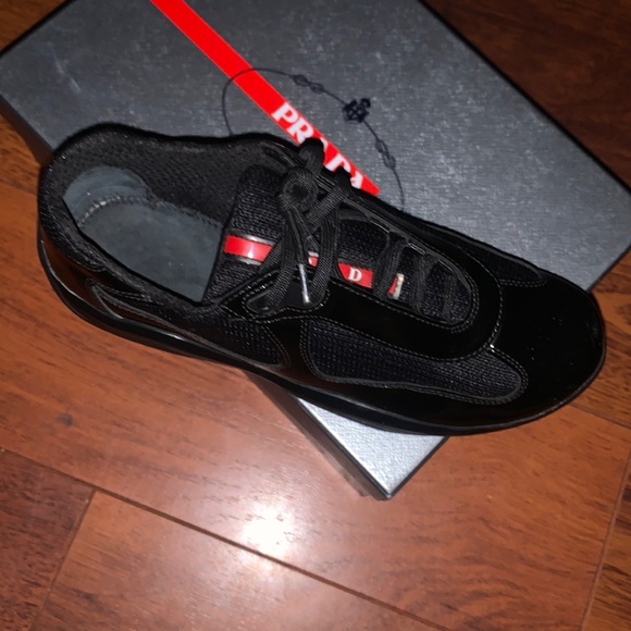 The womens Prada sneakers..get them hurry guys!! - Picture 2 of 5